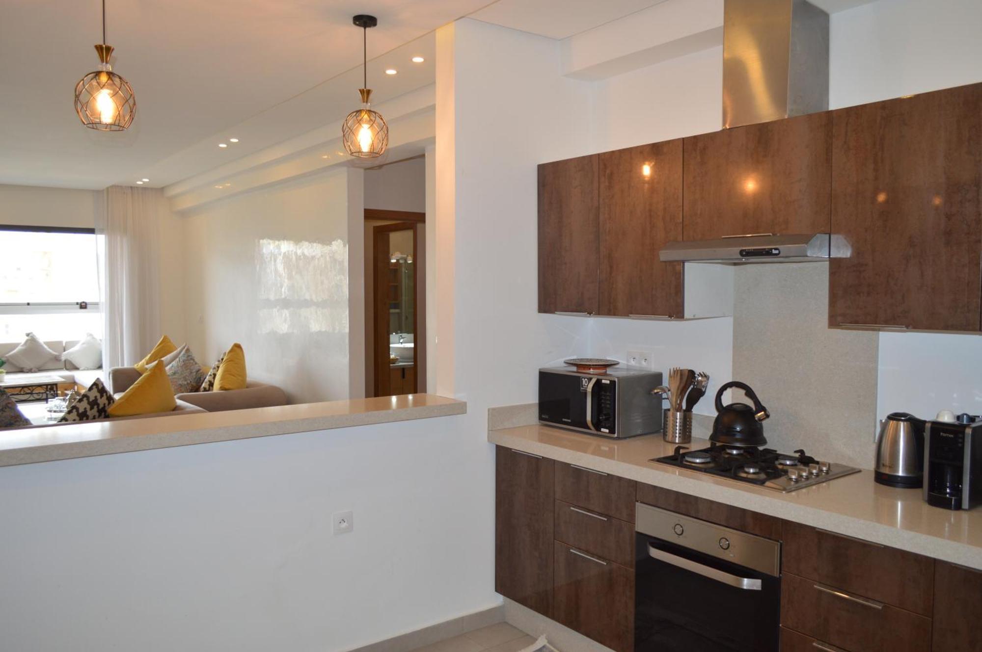 Surf Palace Beachfront Apartment Szavíra Kültér fotó